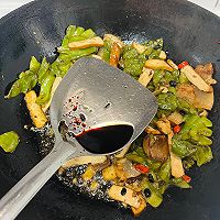 香干炒腊肉的做法图解15