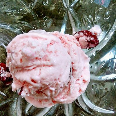 柠檬蔓越莓冰淇淋
