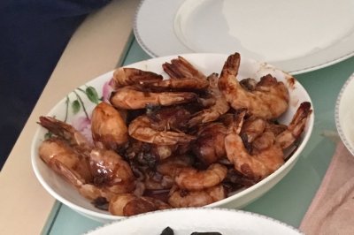 油焖大虾，北方做法炒糖色