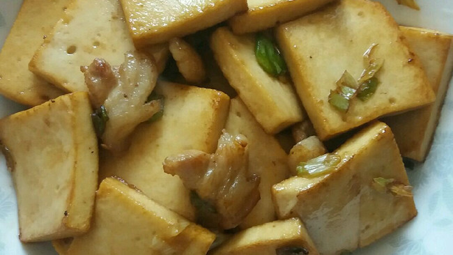 千页豆腐炒五花肉的做法