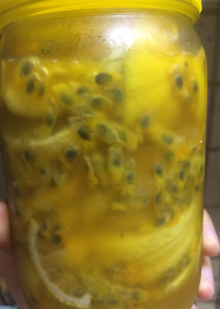 百香果蜂蜜柠檬的做法