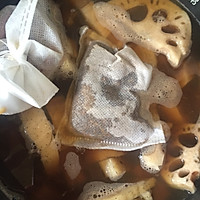 卤藕块的做法图解1