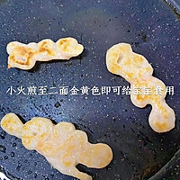 DIY宝宝手指食物煎虾条的做法图解5