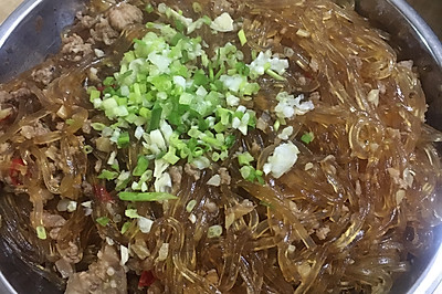 蚂蚁上树