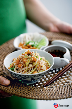 拯救没食欲，夏日必备鸡丝凉面