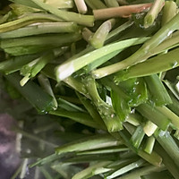 韭菜炒肉丝的做法图解3