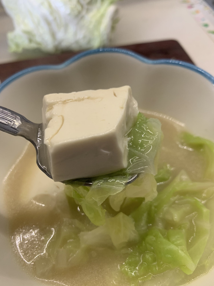 白汁麻酱豆腐白菜汤的做法
