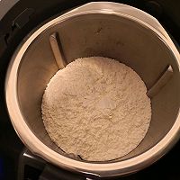 不加一滴水的柔软拉丝老面包！撕着吃很过瘾的做法图解8