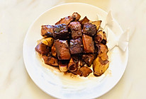 不负春光的红烧肉墨鱼炖春笋的做法