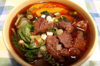 简单美味的红烧牛肉面
