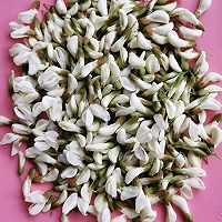 偶遇槐花——槐花蛋饼的做法图解2