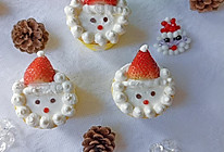 #甜蜜暖冬，“焙”感幸福#圣诞老人纸杯蛋糕的做法