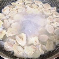 #寻味外婆乡，香聚中国年#酸菜大肉馅饺子的做法图解12