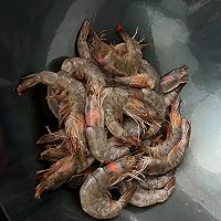 双味虾-香辣虾与咸蛋黄虾的做法图解4