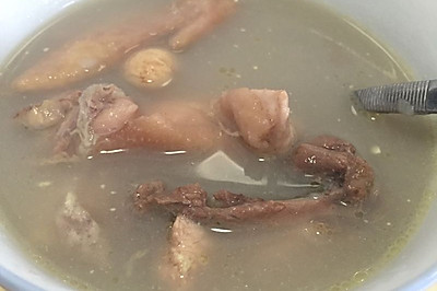 榴莲壳鸡汤