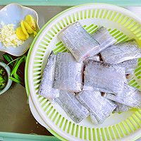 #不容错过的鲜美滋味#红烧带鱼的做法图解2