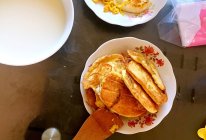 简单早餐煎馍片煎鸡蛋的做法