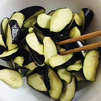 一分钟教会你—红烧茄子的做法图解2