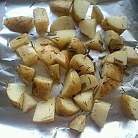 迷迭香柠檬草烤土豆的做法图解6