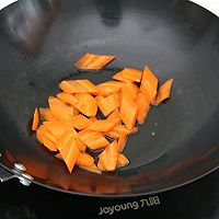蒜香胡萝卜荷兰豆的做法图解4