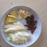 小鸡炖香菇的做法图解3