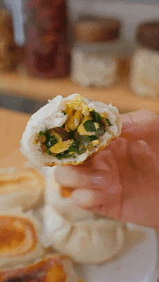 【宝宝辅食】韭菜水煎包的做法