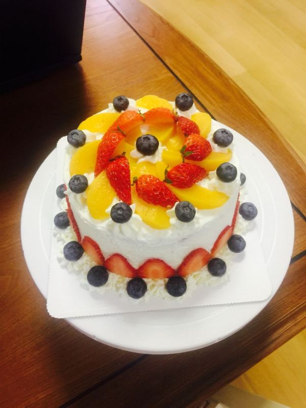 红丝绒水果蛋糕