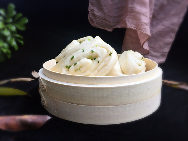 中式面点－－香葱花卷的做法