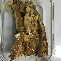 橙香芝麻香烤肋排的做法图解2