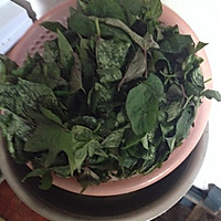 红薯叶窝窝头的做法图解2