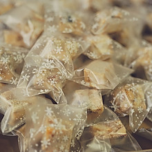 爆好吃的咸蛋黄雪花酥