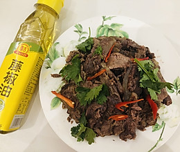 藤椒油拌牦牛肉的做法