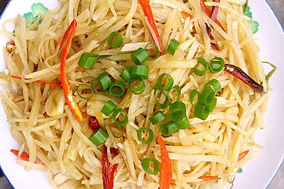 家常土豆丝
