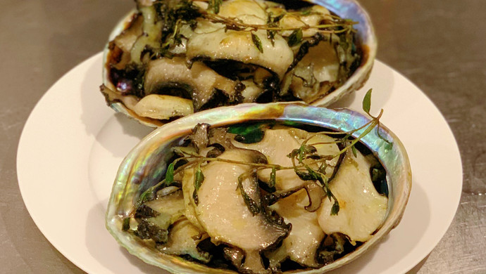 香煎黑金鲍