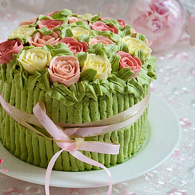   玫瑰花束海绵蛋糕