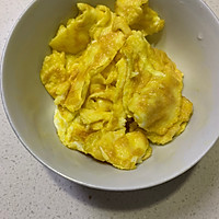 西红柿炒鸡蛋的做法图解3