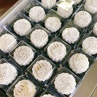 手工冰皮月饼（厨房小白也能做）的做法图解2