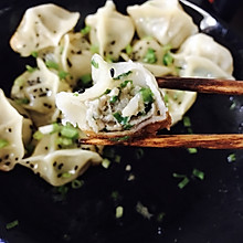 马蹄荸荠韭菜水饺