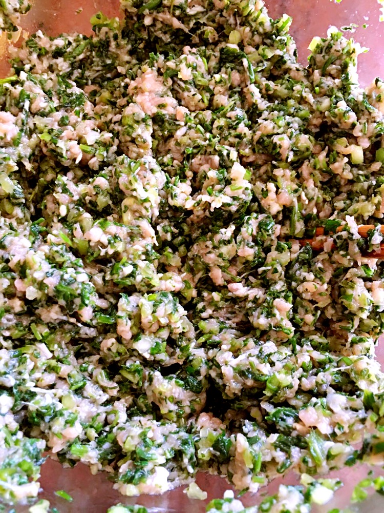 荠菜鲜肉大馄饨的做法图解5
