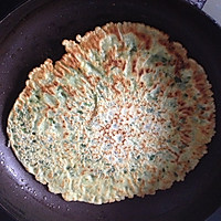 韭菜煎饼的做法图解2