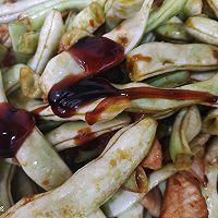 五花肉豆角炖土豆的做法图解12