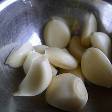 巧剥蒜皮