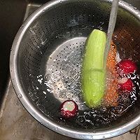 #放假请来我的家乡吃#鸡蛋萝卜摆盘的做法图解1