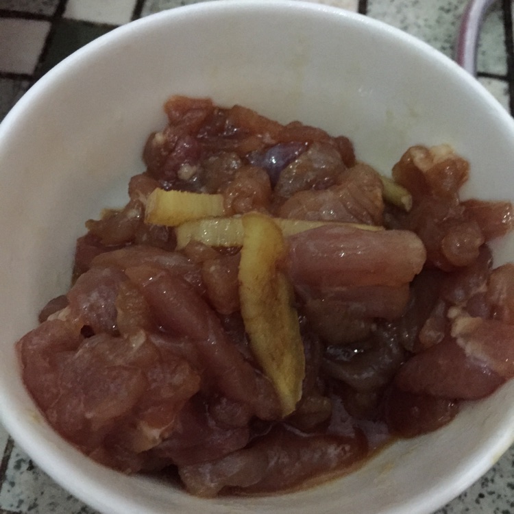 莲子瘦肉粥的做法图解4