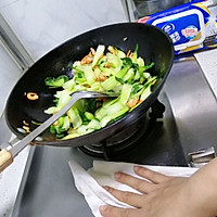 海米小油菜#厨房有维达洁净超省心#的做法图解7