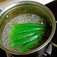 #肉食者联盟#三文鱼秋葵散寿司的做法图解4