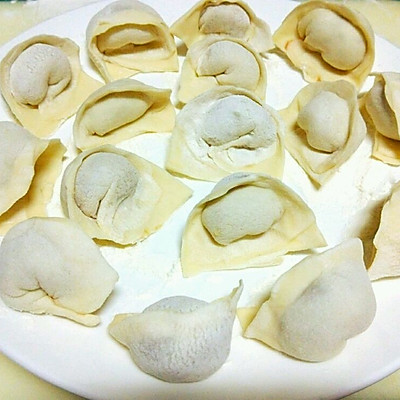 香菇鸡肉馄饨