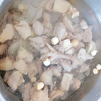 海底椰鸡汤的做法图解3