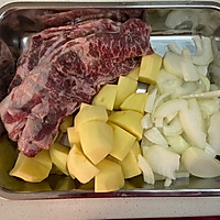 日式马铃薯煮肉的做法图解2