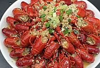 蒜香小龙虾的做法